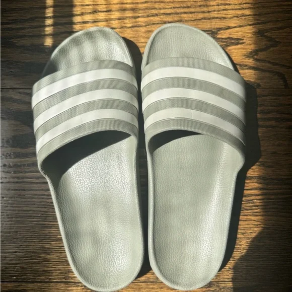 Adidas Slides - Picture 1 of 7